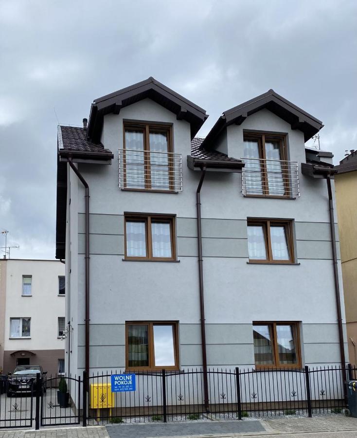 Pokoje Goscinne „Ikar” Ustronie Morskie Exterior photo